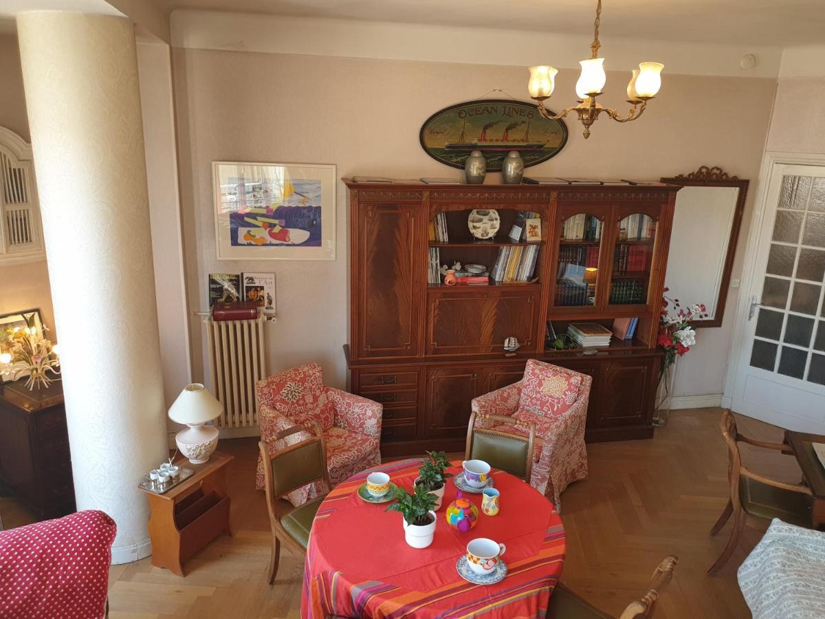 Grand Appartement Art Deco Plein Centre Face Gare Sncf Nice Exterior photo